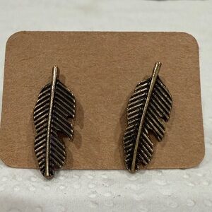 Feather Stud Earrings in Antique Gold